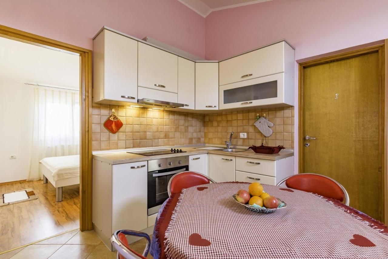 Bozica House With Apartment Umag Extérieur photo