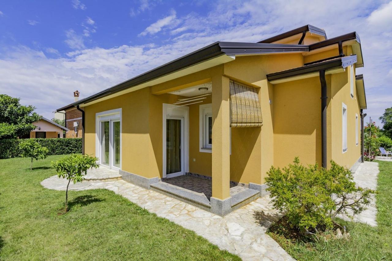 Bozica House With Apartment Umag Extérieur photo