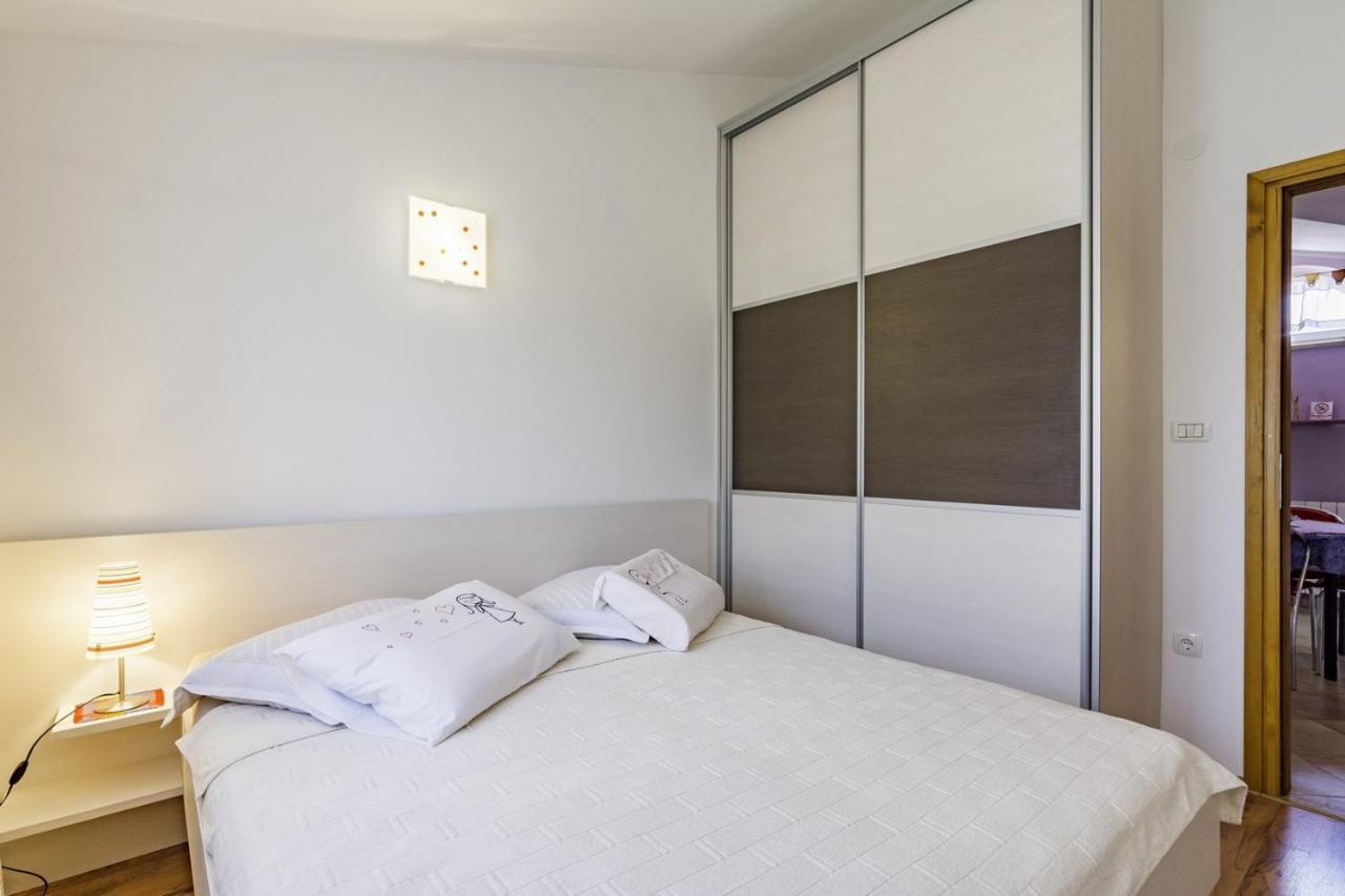 Bozica House With Apartment Umag Extérieur photo