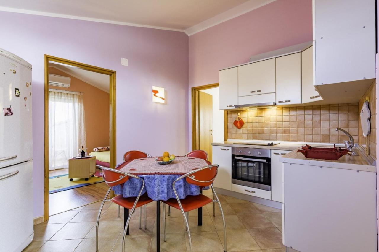 Bozica House With Apartment Umag Extérieur photo